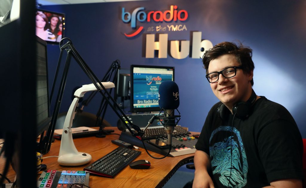Finalist Kane Laver McMahon working on his show at Bro Radio.