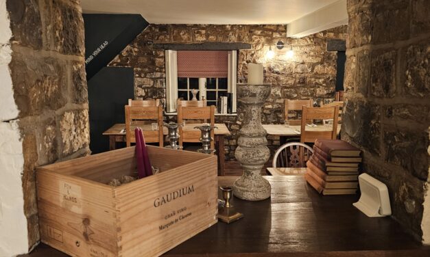 Steak Night At The Fox & Hounds, Llancarfan