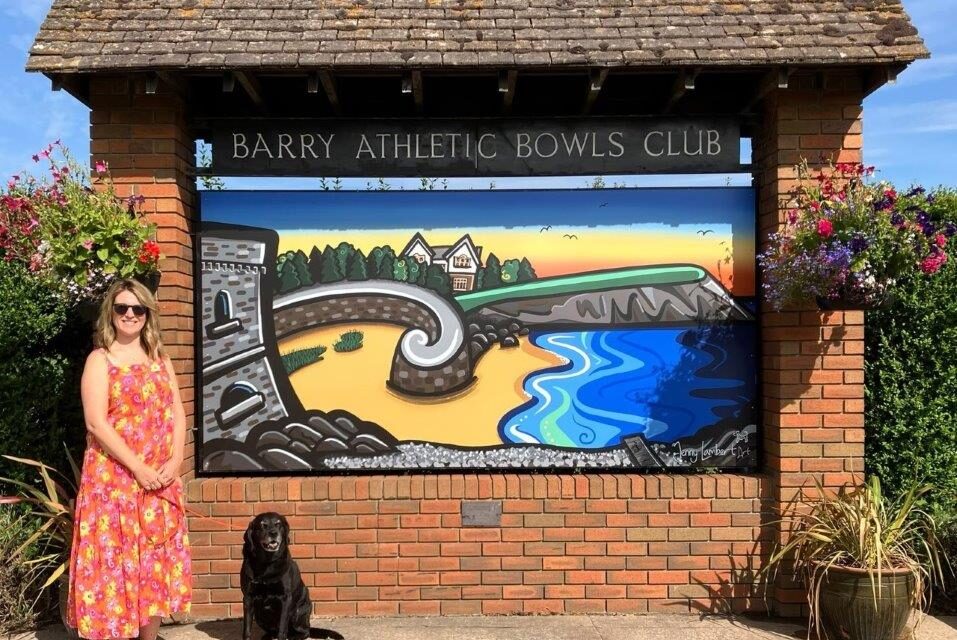 New Mural Brings Colour to Barry Athletic Bowls Club